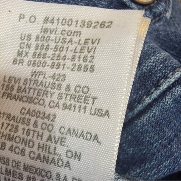 Levis‎ Cropped Jeans Cuffed Blue Flap Button Pockets Womens Size 10 EUC - Picture 11 of 11